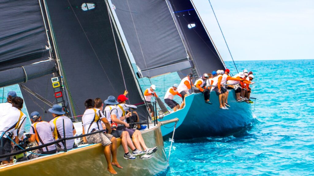 Lire la suite à propos de l’article Course en voilier : l’entretien avant tout